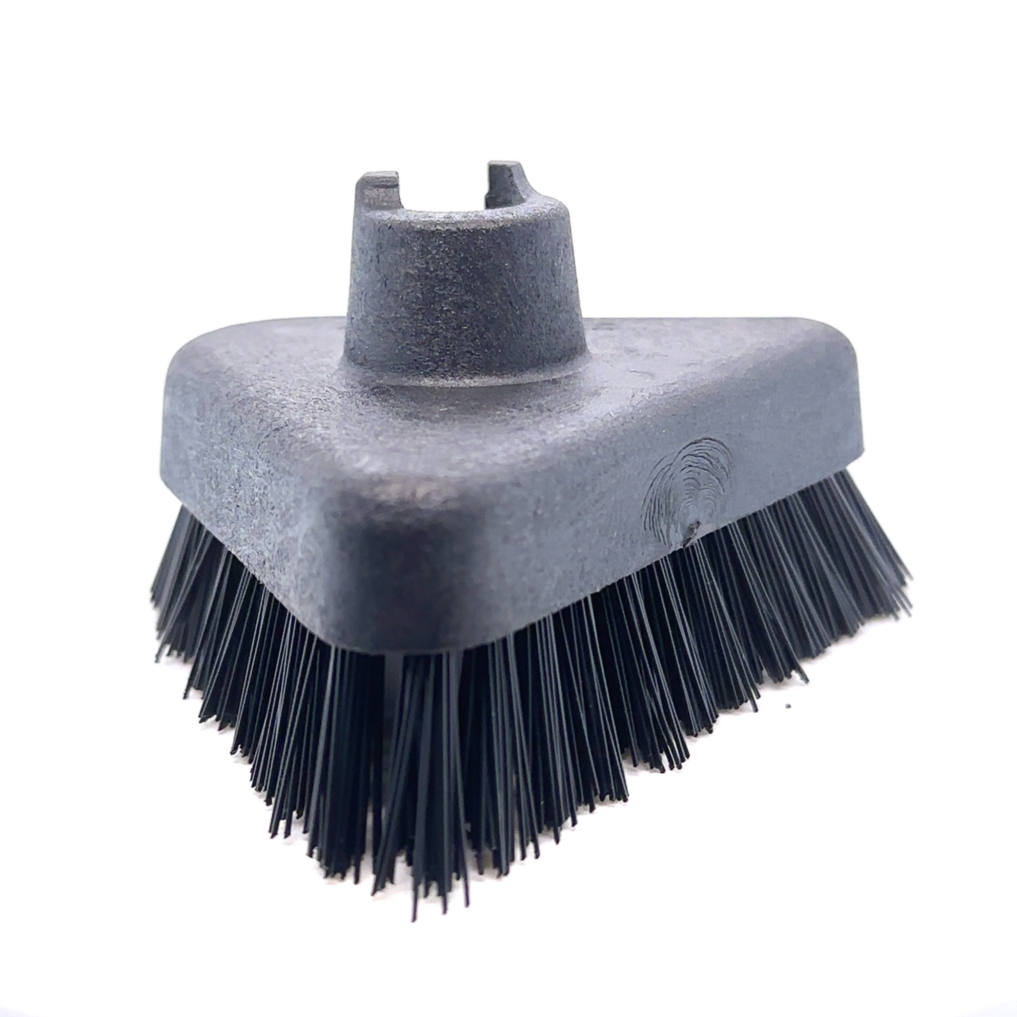 Nylon Medium Triangle Brush